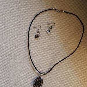 Kohl's Jewelry Set.  NWOT